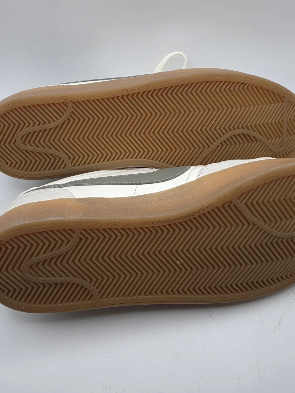 Nike Killshot 2 Leather Sail Light Army Gum Yellow Sneakers Womens 8.5 Eu40 - Picture 10 of 10
